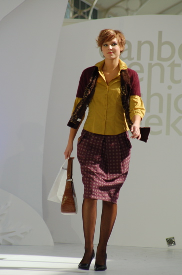 Mustard shirt with mulberry skirt